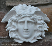 Load image into Gallery viewer, Medusa Gorgon bust Sculpture wall plaque www.Neo-Mfg.com 5&quot; home decor Museum Reproduction
