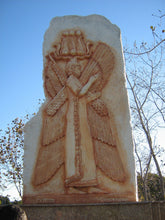 Load image into Gallery viewer, Persian Cyrus the Great with a Hemhem crown king sculpture wall plaque 5" www.neo-mfg.com