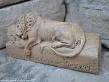 Load image into Gallery viewer, Lion of Lucerne Sculpture Statue 8" long www.Neo-Mfg.com home decor