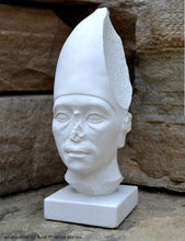 Load image into Gallery viewer, History Egyptian Amenemhet III Statue Sculpture Bust www.NEO-MFG.com 7"