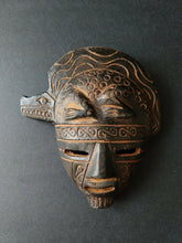 Load image into Gallery viewer, Inca Aztec Mayan Mask lizard sculpture wall plaque carving www.Neo-mfg.com 6" Museum reproduction