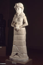 Load image into Gallery viewer, Assyrian Sumerian Goddess Inanna Ishtar Mari Lady Of Wel Spring Sculpture Statue 7" Tall www.Neo-Mfg.com Goddess with Vase La déesse au vase