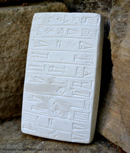 Load image into Gallery viewer, Sumerian Dimtabba temple dedication Tablet Cuneiform Sculptural www.Neo-Mfg.com museum reproduction 4.25"
