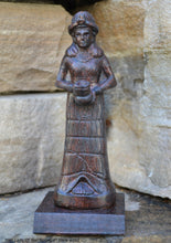 Load image into Gallery viewer, Assyrian Sumerian Goddess Inanna Ishtar Mari Lady Of Wel Spring Sculpture Statue 7" Tall www.Neo-Mfg.com Goddess with Vase La déesse au vase