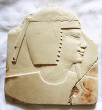 Load image into Gallery viewer, Egyptian King fragment Sculpture reproduction art www.Neo-Mfg.com Museum Reproduction b18