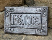 Load image into Gallery viewer, FAILTE Irish WELCOME Ireland Gaelic Celtic Stone Sign Plaque www.Neo-M.com 10" d2