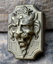 Load image into Gallery viewer, Gargoyle gryphon bust Sculpture wall plaque www.Neo-Mfg.com 3.5" home decor