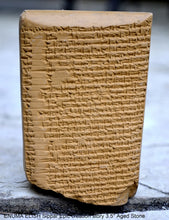 Load image into Gallery viewer, Sumerian Cuneiform tablet ENUMA ELISH Sippar Epic creation story sculptural www.Neo-Mfg.com 3.5" Museum reproduction C6