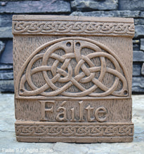 Load image into Gallery viewer, FAILTE Irish WELCOME Ireland Gaelic Celtic Stone Sign Plaque www.Neo-M.com 9.5&quot;
