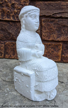 Load image into Gallery viewer, Sumerian Sculptural woman with aryballo www.Neo-Mfg.com 7.87" Museum reproduction