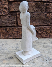 Load image into Gallery viewer, Egyptian Padimahes, priest of Bastet statue Sculpture 9" www.Neo-Mfg.com museum reproduction