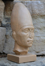 Load image into Gallery viewer, History Egyptian Amenemhet III Statue Sculpture Bust www.NEO-MFG.com 7&quot;
