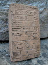 Load image into Gallery viewer, Sumerian Dimtabba temple dedication Tablet Cuneiform Sculptural www.Neo-Mfg.com museum reproduction 4.25&quot;
