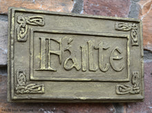 Load image into Gallery viewer, FAILTE Irish WELCOME Ireland Gaelic Celtic Stone Sign Plaque www.Neo-M.com 10&quot; d2
