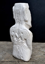 Load image into Gallery viewer, MOAI Hoa Hakananai&#39;a Rapa Nui Stone Statue Sculpture www.Neo-Mfg.com 12&quot; Easter island Museum reproduction
