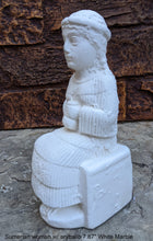Load image into Gallery viewer, Sumerian Sculptural woman with aryballo www.Neo-Mfg.com 7.87" Museum reproduction
