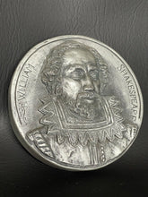 Load image into Gallery viewer, William Shakespeare bust wall sculpture Plaque relief www.Neo-M.com 5.75&quot;
