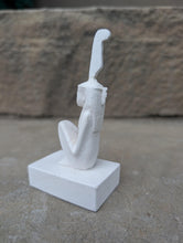 Load image into Gallery viewer, Egyptian Maat 11 cm Goddess of justice statue www.Neo-Mfg.com
