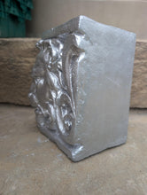 Load image into Gallery viewer, Lion Bust Crete cornerstone sculpture art www.Neo-Mfg.com home decor
